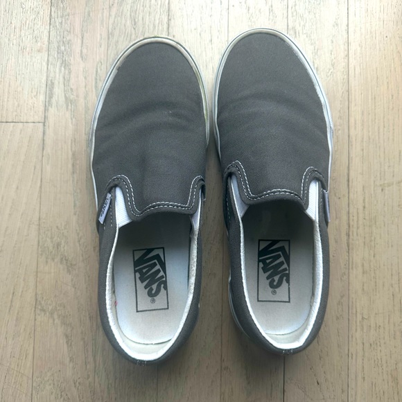 Vans Classic Slip On, Charcoal, Men Size 4.5 Women Size 6.0 Boys/Girls - Picture 2 of 7